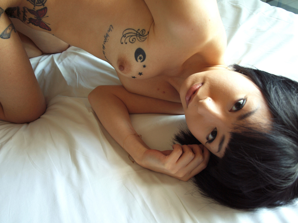 голая японка с татуировками фото 106