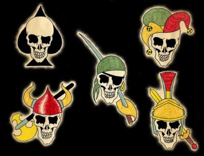 Эскизы татуировок-черепов, джокер, римлянен, викинг, пират, пики, шут
